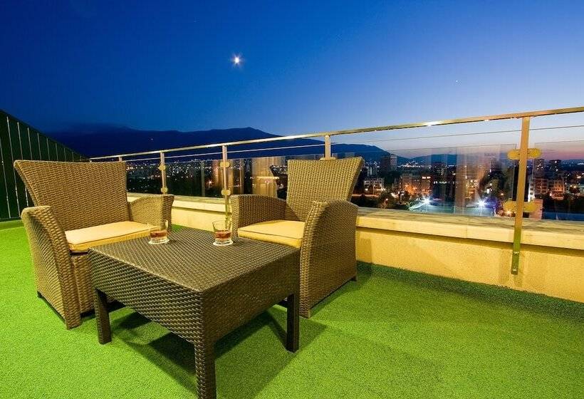 Vitosha Park Hotel   Free Indoor Pool & Parking