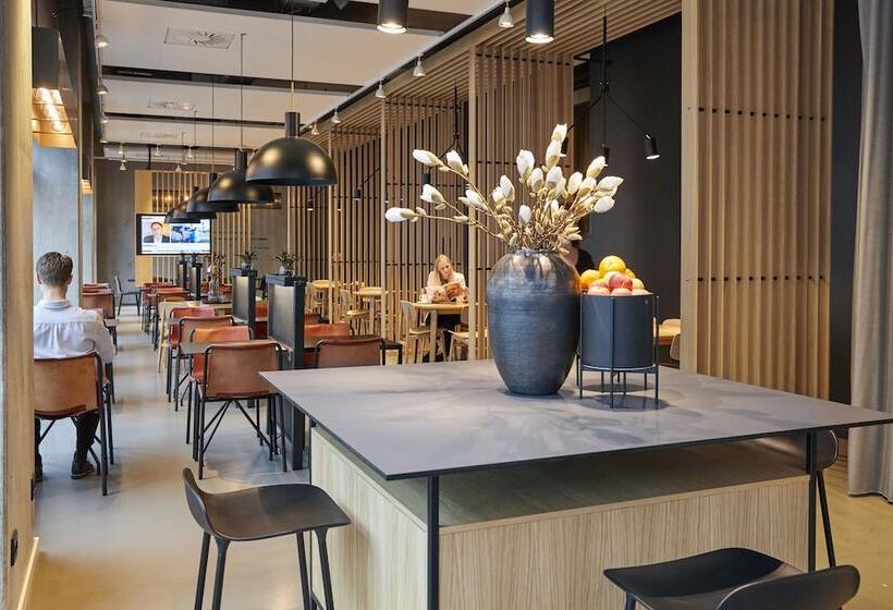 Отель Four Points Flex By Sheraton Aalborg