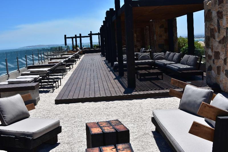 Radisson Blu Acqua Hotel & Spa Concon