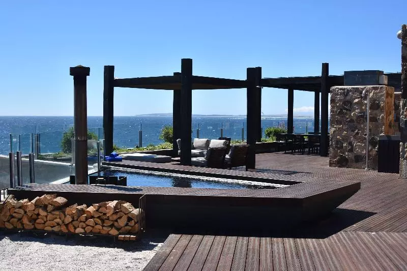 Radisson Blu Acqua Hotel & Spa Concon