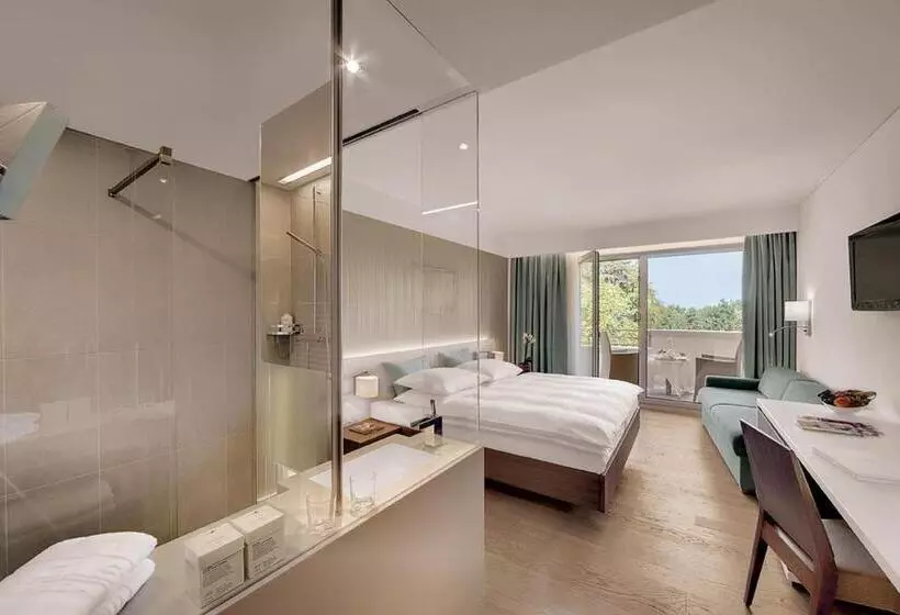 Thermenhotel Stoiser