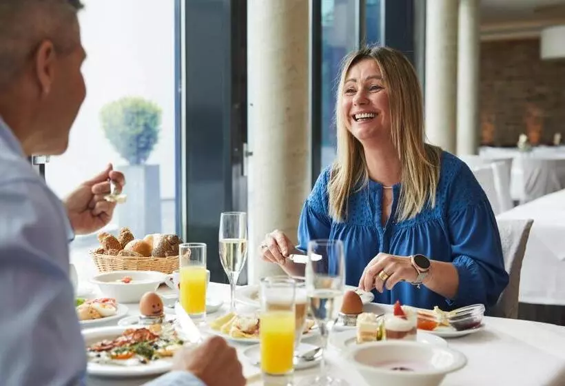 Thermenhotel Stoiser