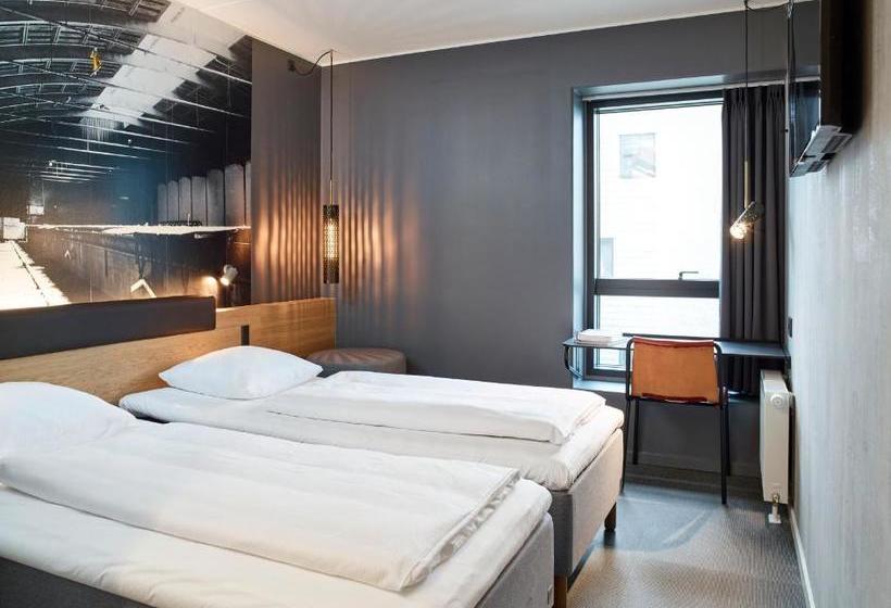 Отель Four Points Flex By Sheraton Aalborg