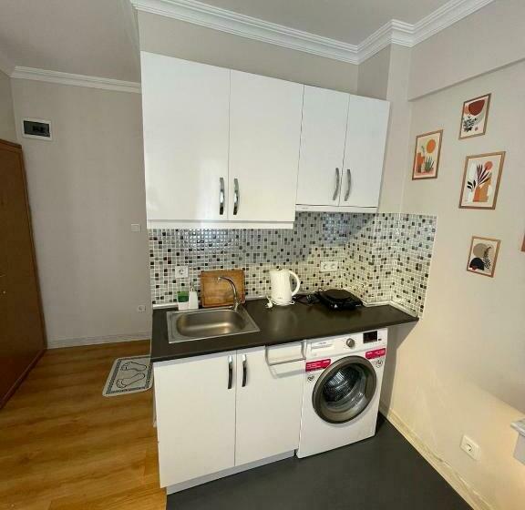 Golden Arrow Sui̇ts Ortaköy