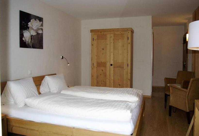 Hotel Bad Schwarzsee