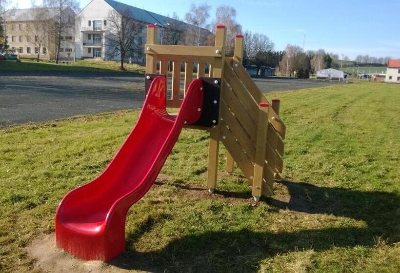 פנסיון Penzion Janovice