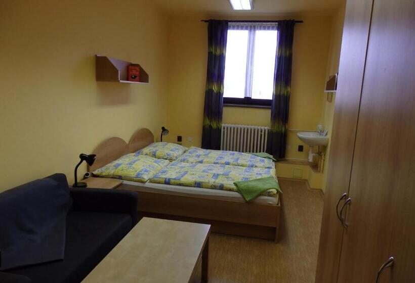 פנסיון Penzion Janovice