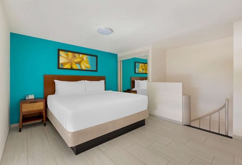 استراحتگاه Hilton Vacation Club Royal Palm St. Maarten