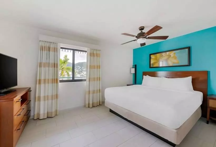 استراحتگاه Hilton Vacation Club Royal Palm St. Maarten