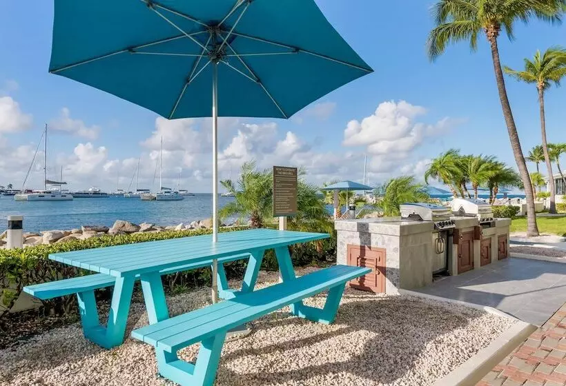 استراحتگاه Hilton Vacation Club Royal Palm St. Maarten