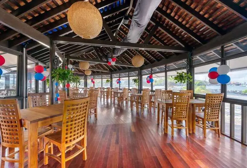 リゾートホテル Hilton Vacation Club Royal Palm St. Maarten