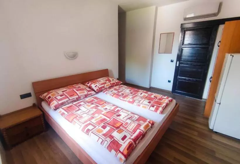 Viktória Panzió Zamárdi