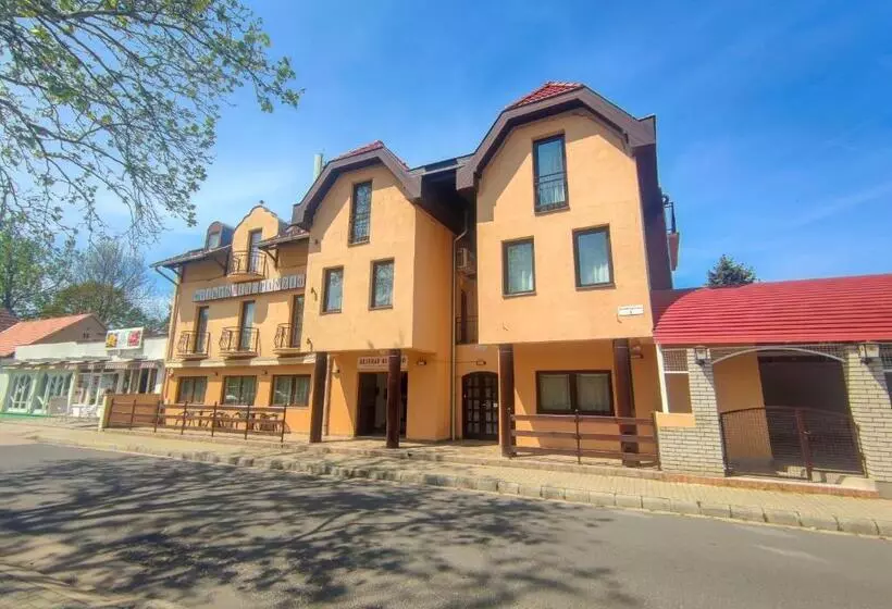 Viktória Panzió Zamárdi