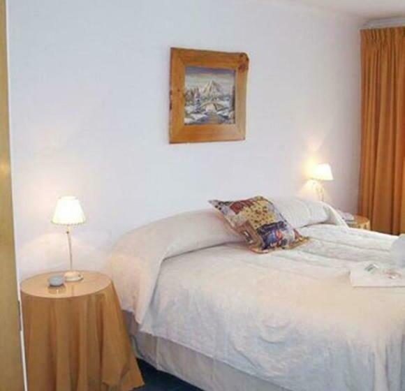 Hostel Hosteria Tres Picos