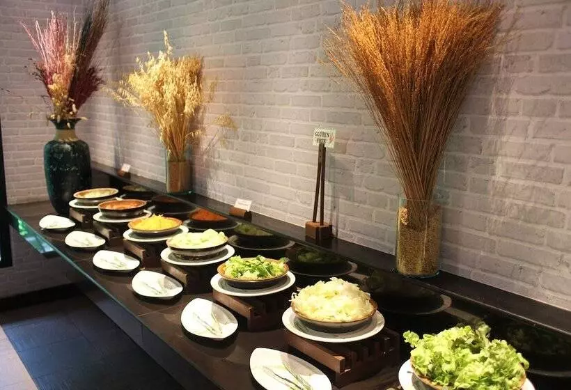 Alpina Phuket Nalina Resort & Spa