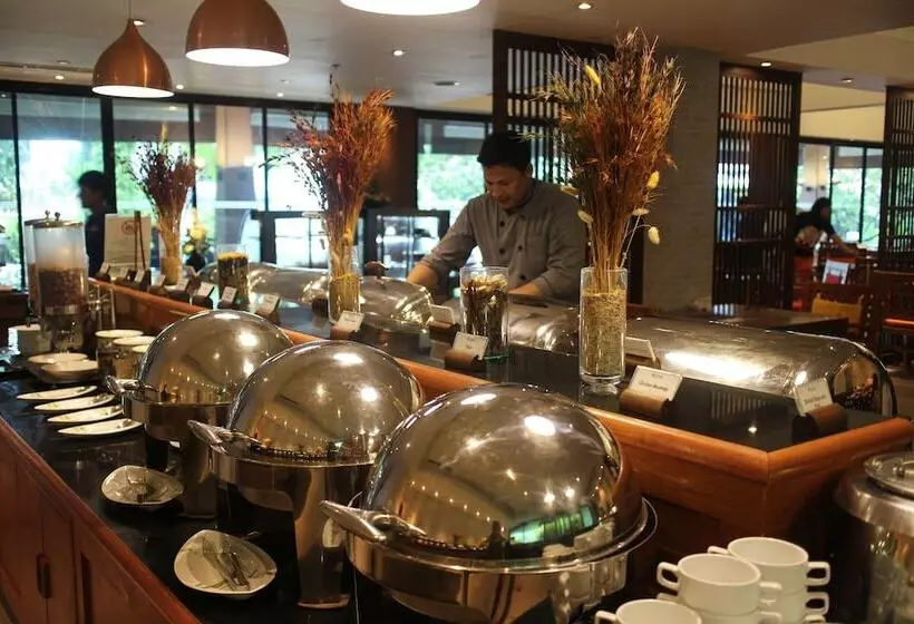 Alpina Phuket Nalina Resort & Spa