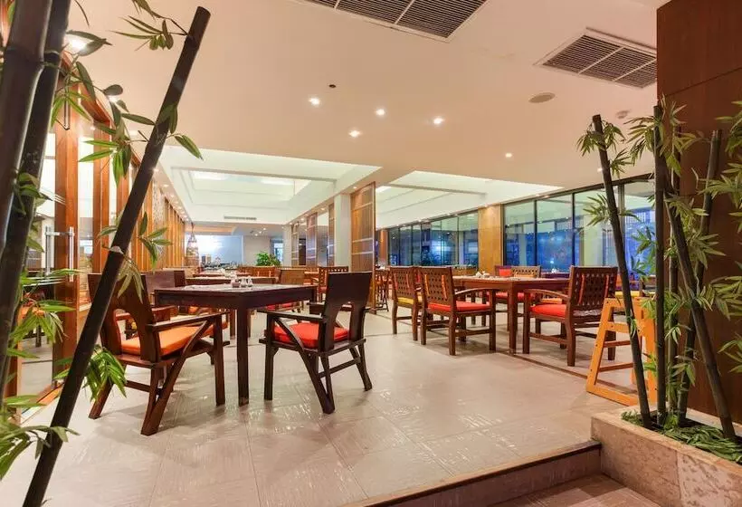 Alpina Phuket Nalina Resort & Spa