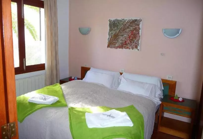 Apartamentos Osa Menor