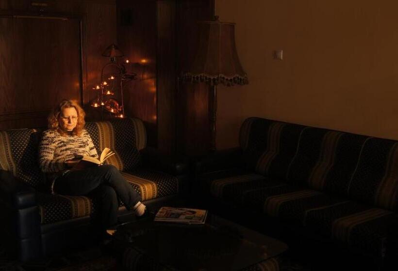 Bristol Hotel Tirana