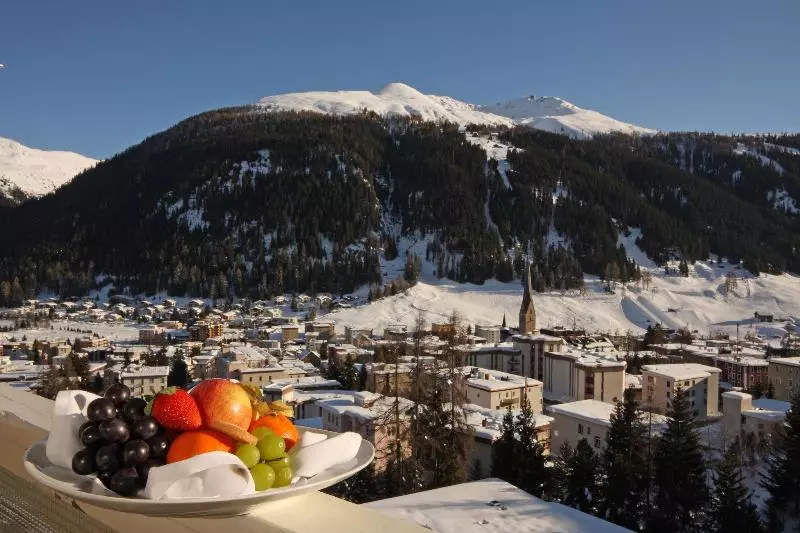 Esplanade Swiss Quality Hotel