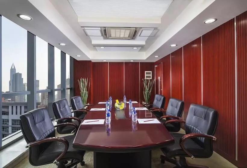 Green Court Residence City Center Shanghai