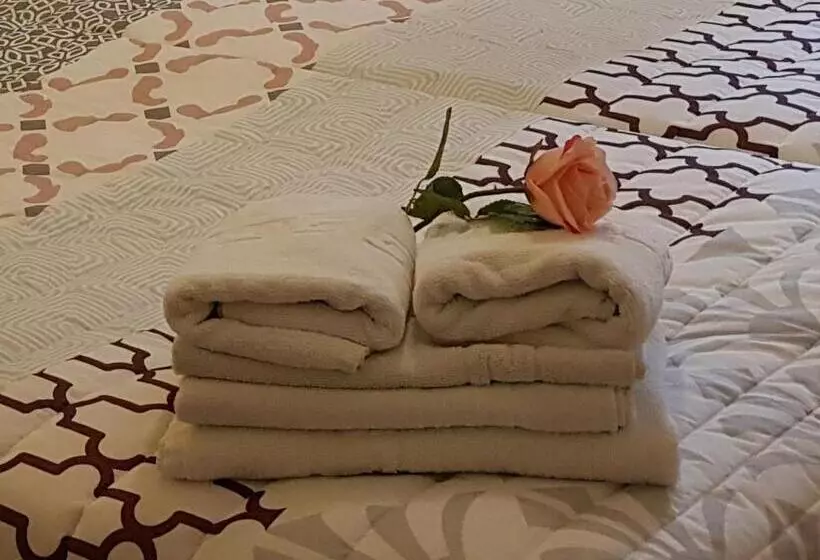 هتل Azabache Susierra