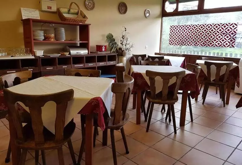 هتل Azabache Susierra