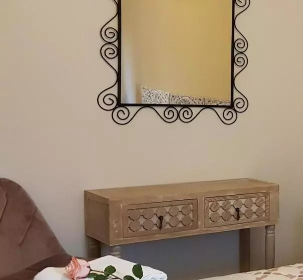 هتل Azabache Susierra