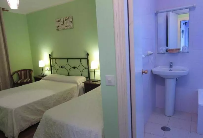 هتل Azabache Susierra