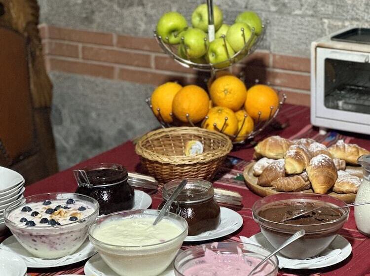 فندق Brilant Antik