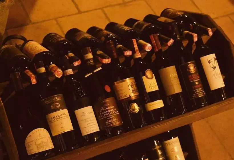 酒店 Brilant Antik