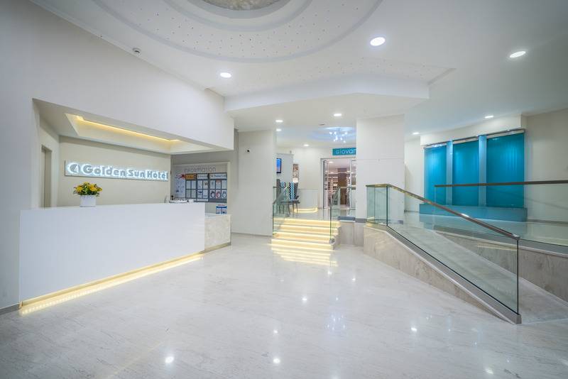酒店 Golden Sun