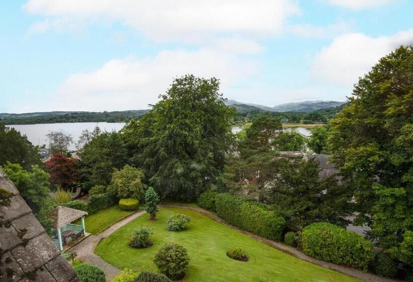 Отель Lakehouse At The Waterhead Inn