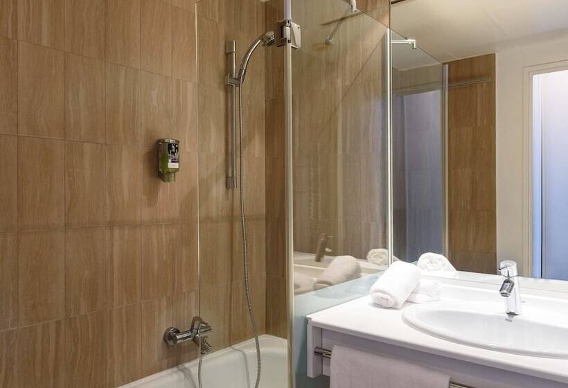 בית מלון כפרי Mercure Thalasso & Spa Port Frejus