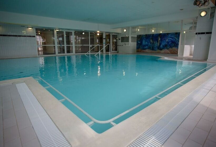 בית מלון כפרי Mercure Thalasso & Spa Port Frejus