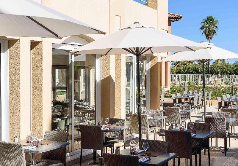 בית מלון כפרי Mercure Thalasso & Spa Port Frejus