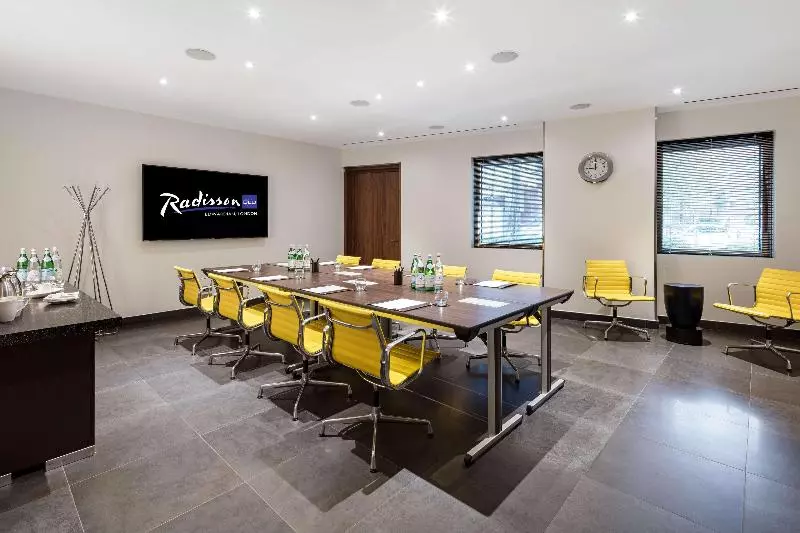 Radisson Blu Hotel, London Canary Wharf East
