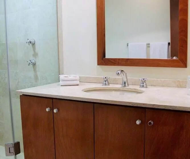 호텔 Residence L' Heritage Aristóteles 140 by Bluebay