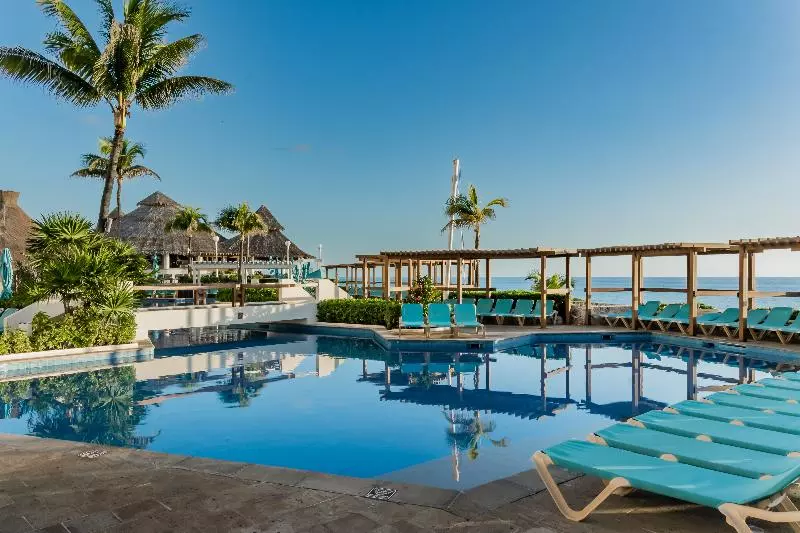 בית מלון כפרי Royal Solaris Cancun All Inclusive