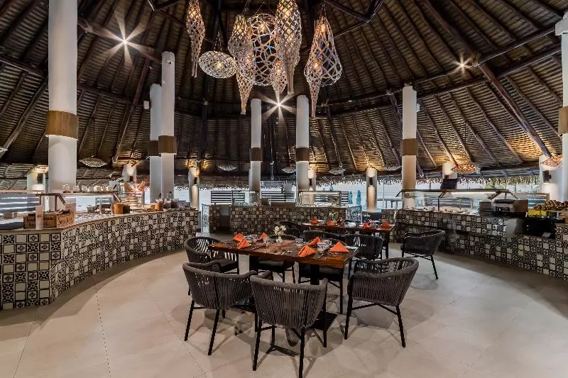 בית מלון כפרי Royal Solaris Cancun All Inclusive