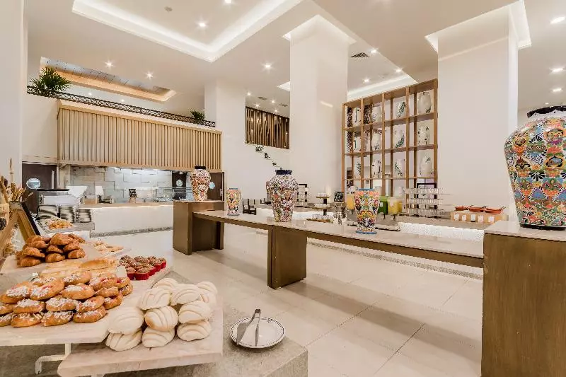 בית מלון כפרי Royal Solaris Cancun All Inclusive