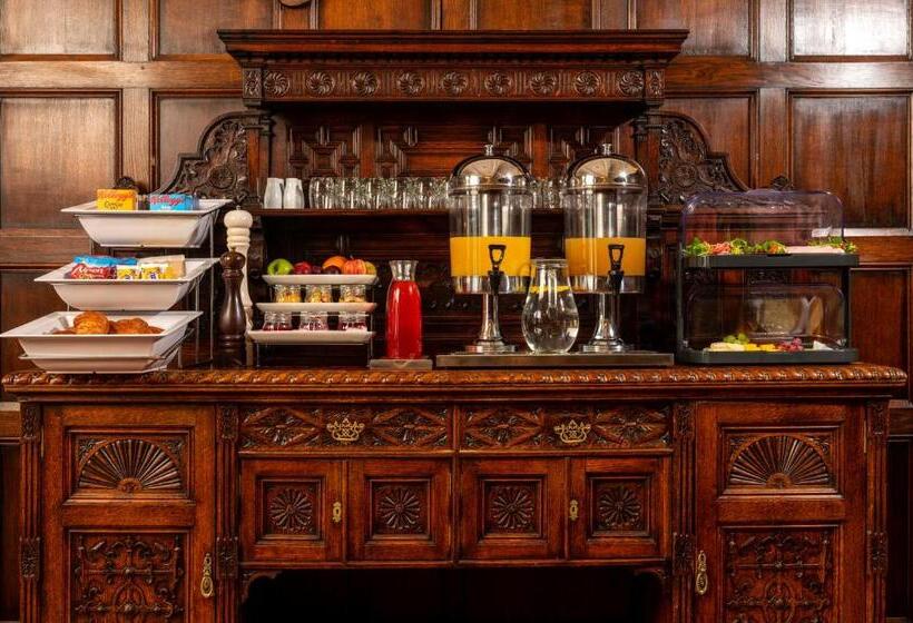 호텔 Skeabost House