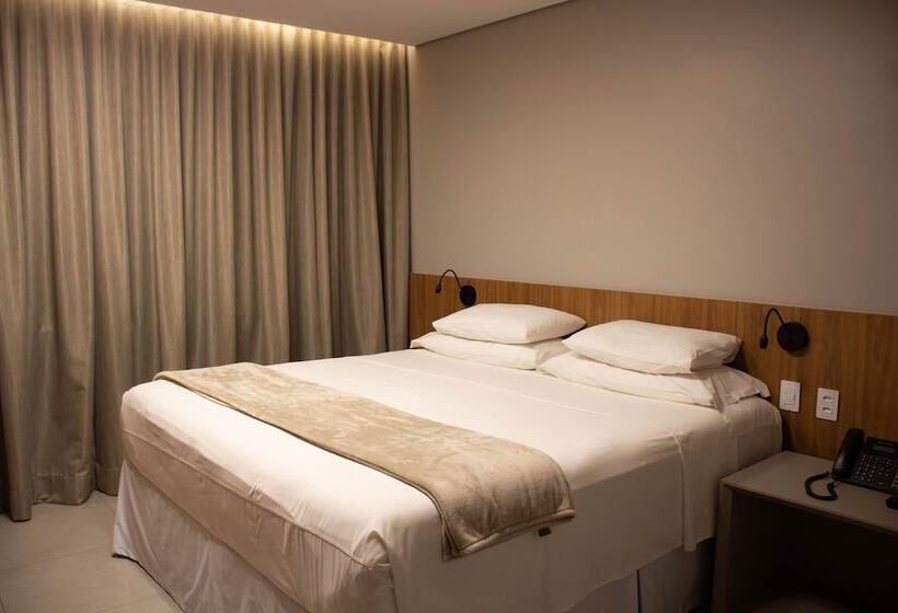 هتل Amazon Taiamã