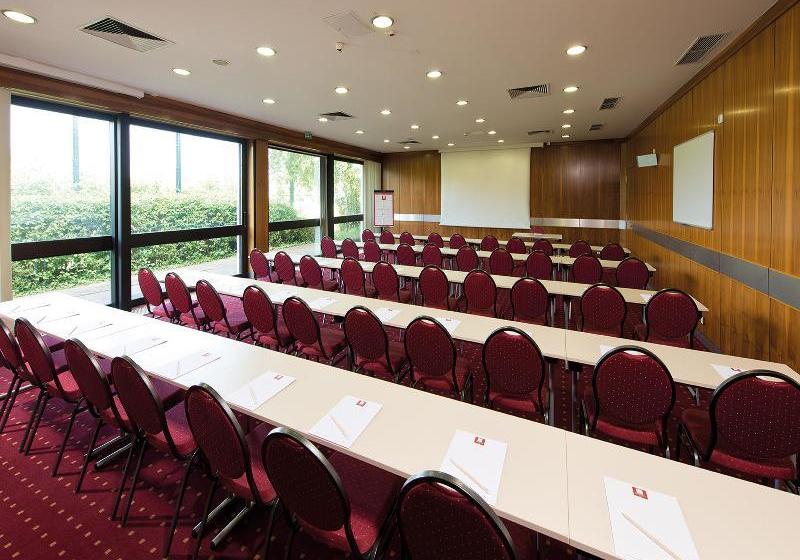 Leonardo Hotel Frankfurt Airport