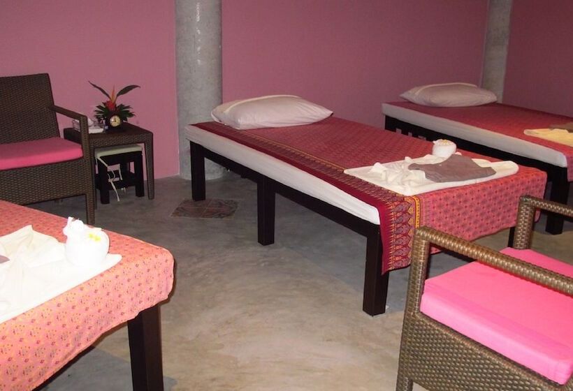 Peace Laguna Resort & Spa   Sha Extra Plus