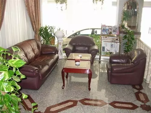 Ramee Guestline Deira Hotel