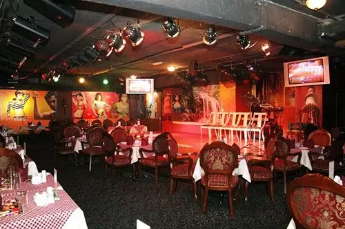 Ramee Guestline Deira Hotel