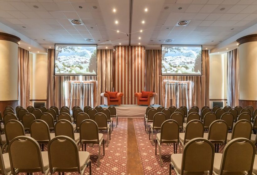 Résidence Pierre & Vacances Premium Arc 1950 Le Village