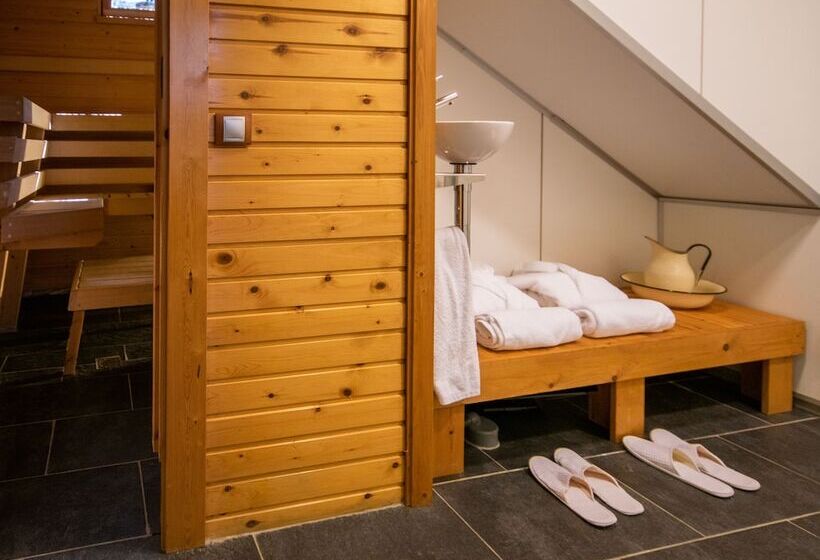 Somlom Eco Friendly Montseny