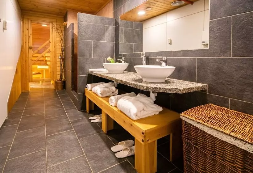 Somlom   Eco Friendly Montseny